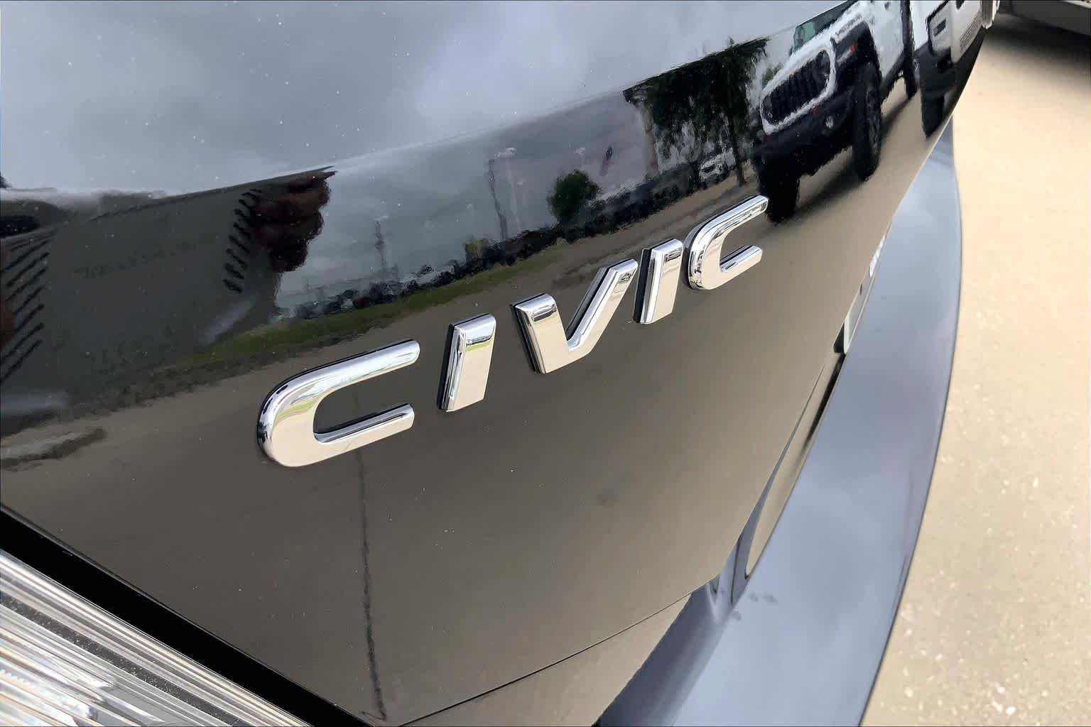 Used 2019 Crystal Black Pearl Honda Sport image 31