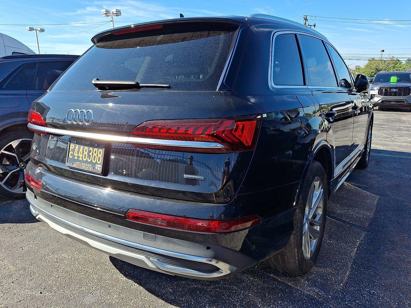 Used 2022 Mythos Black Metallic Audi Premium Plus image 4