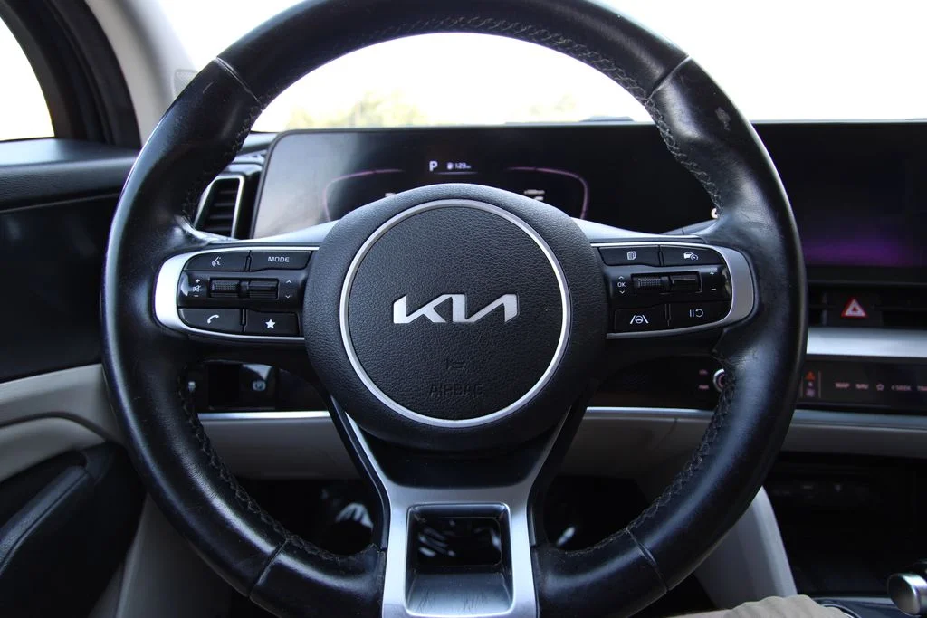 Used 2023 Gray Kia EX image 19