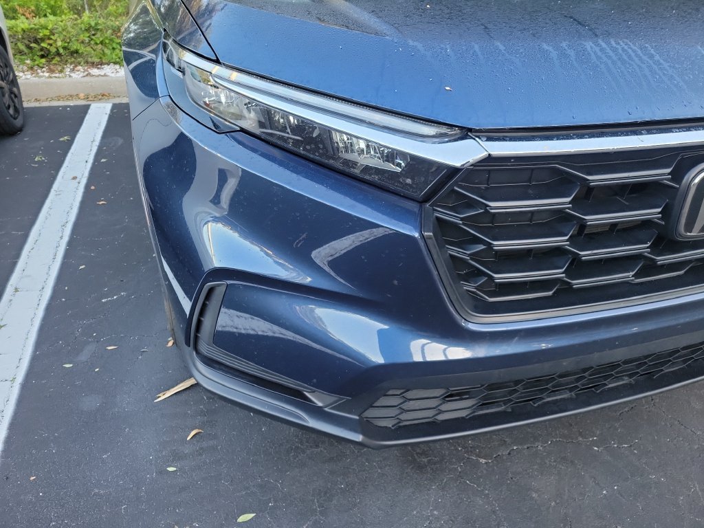 2023 Honda CR-V LX - Photo 9