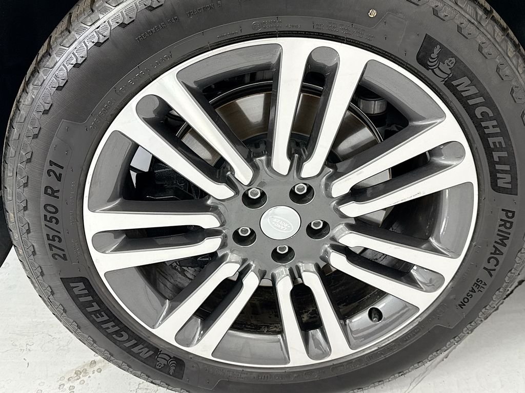 Certified Used 2023 Santorini Black Metallic Land Rover SE image 32