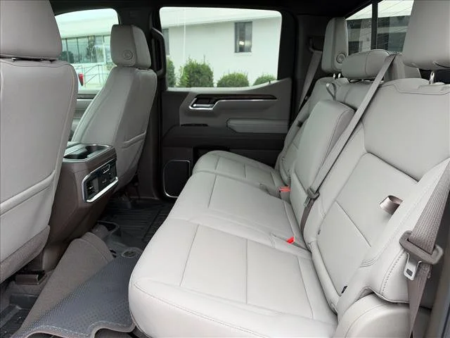 New 2026 Glacier White Tricoat GMC SLT image 23