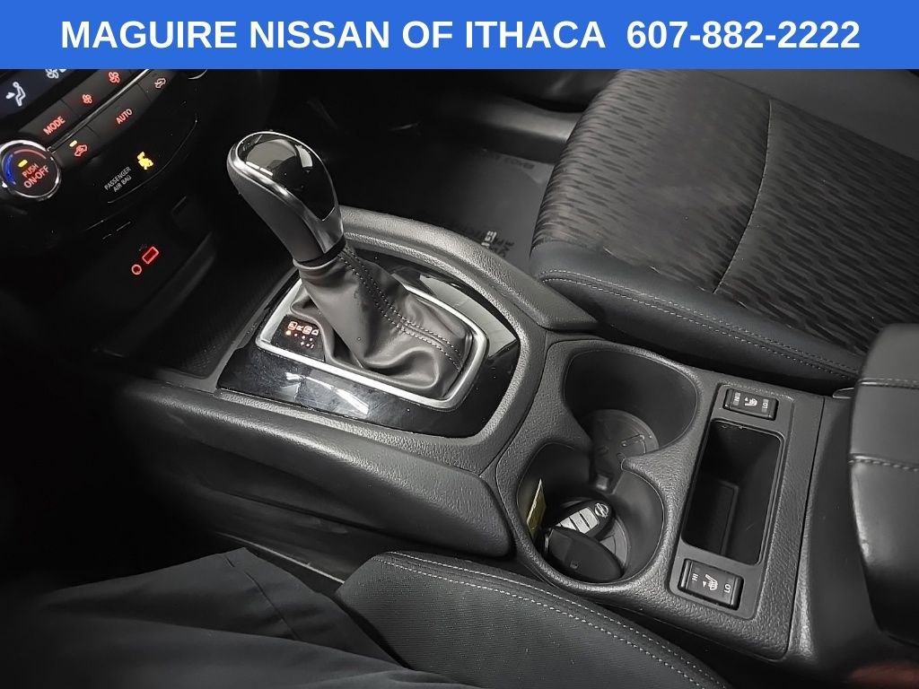 Used 2018 Silver Nissan SV image 26