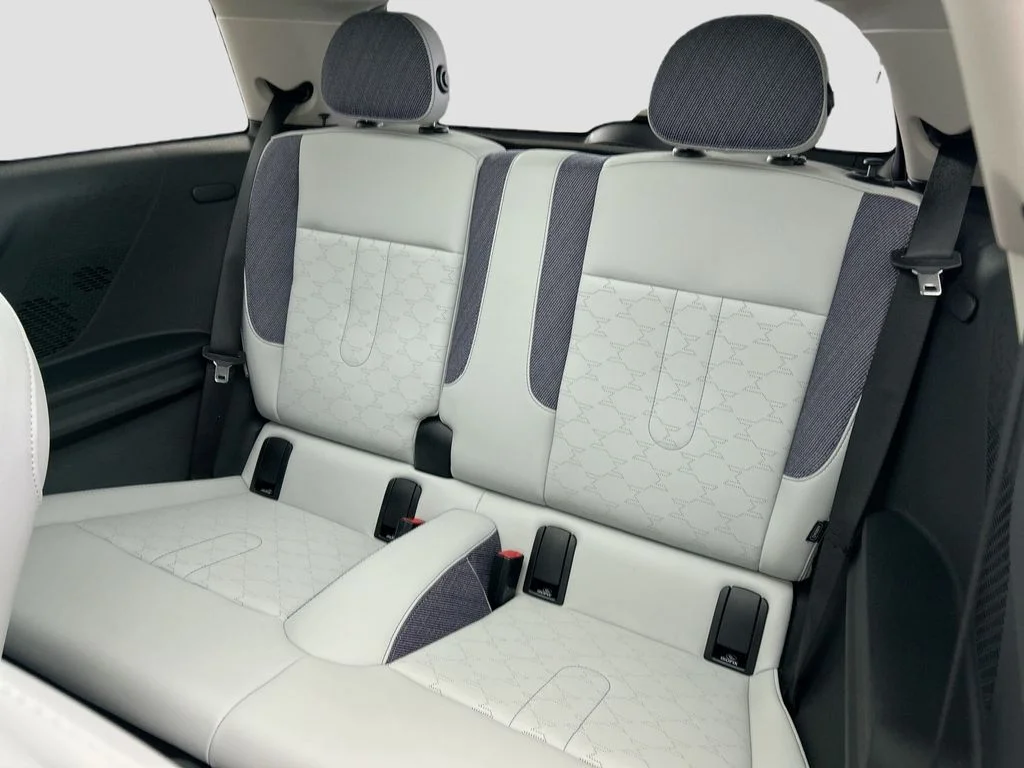 2026 MINI Hardtop 2 Door S - Photo 19