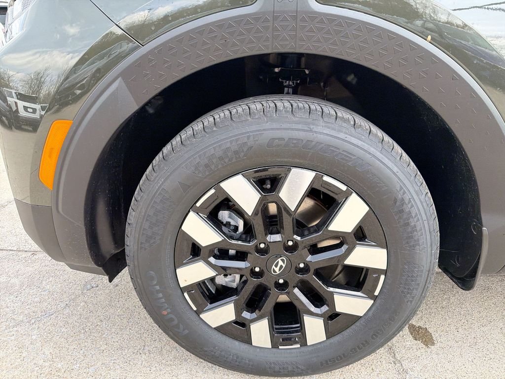 New 2026 Green Hyundai SEL AWD image 18