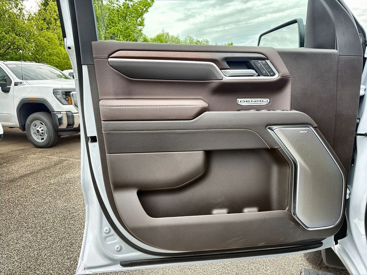 New 2026 Glacier White Tricoat GMC Denali image 18