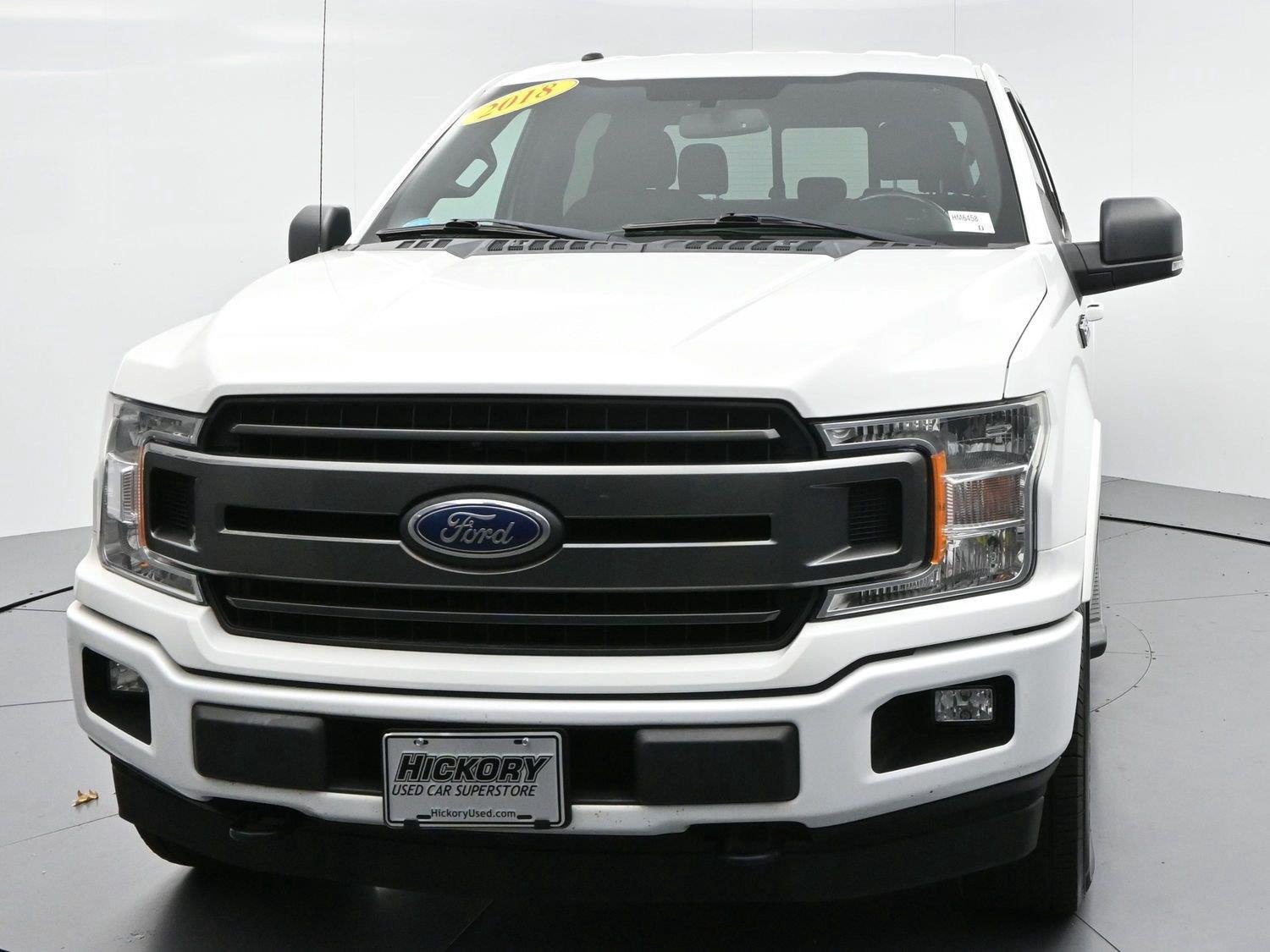 Used 2018 Oxford White Ford XLT image 2