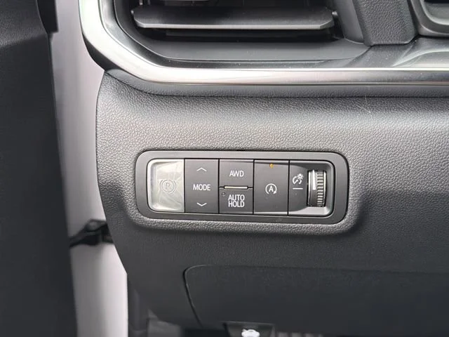 New 2026 Summit White GMC Elevation image 23