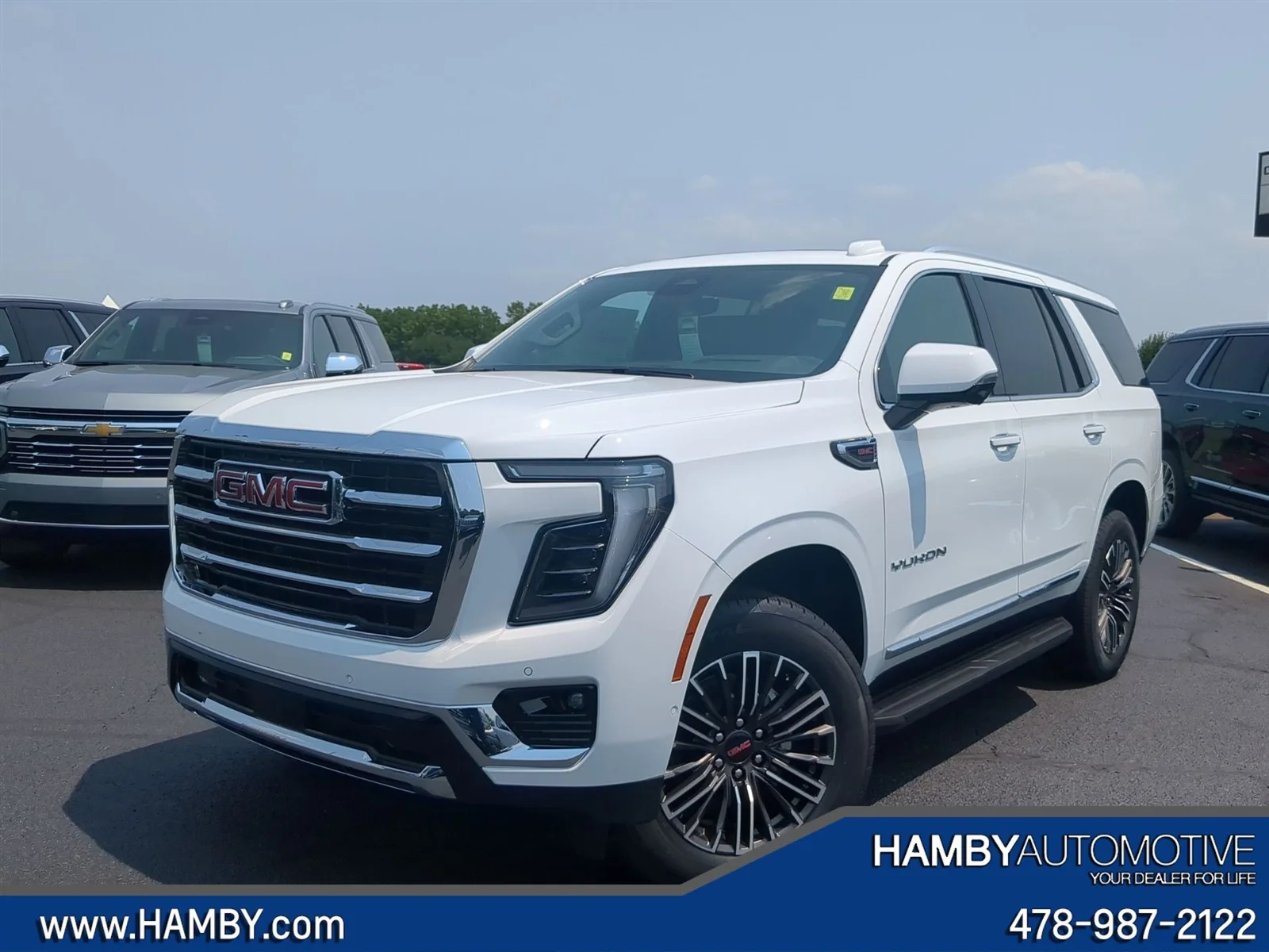New 2026 Summit White GMC Elevation image 25