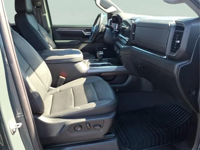 Used 2025 Cypress Gray Chevrolet LTZ image 23