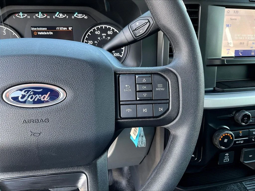 New 2026 Oxford White Ford F-450® XL image 20