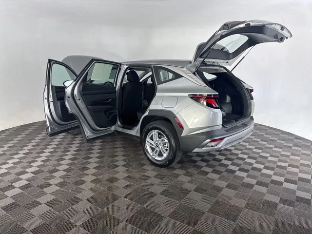 Used 2026 Silver Hyundai SE image 20