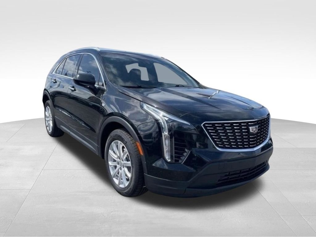 Used 2023 Black Cadillac Luxury image 7