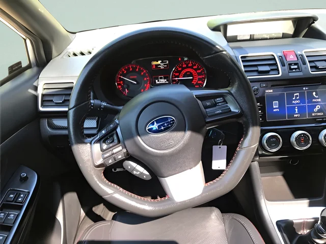 Used 2017 Silver Subaru Limited image 11