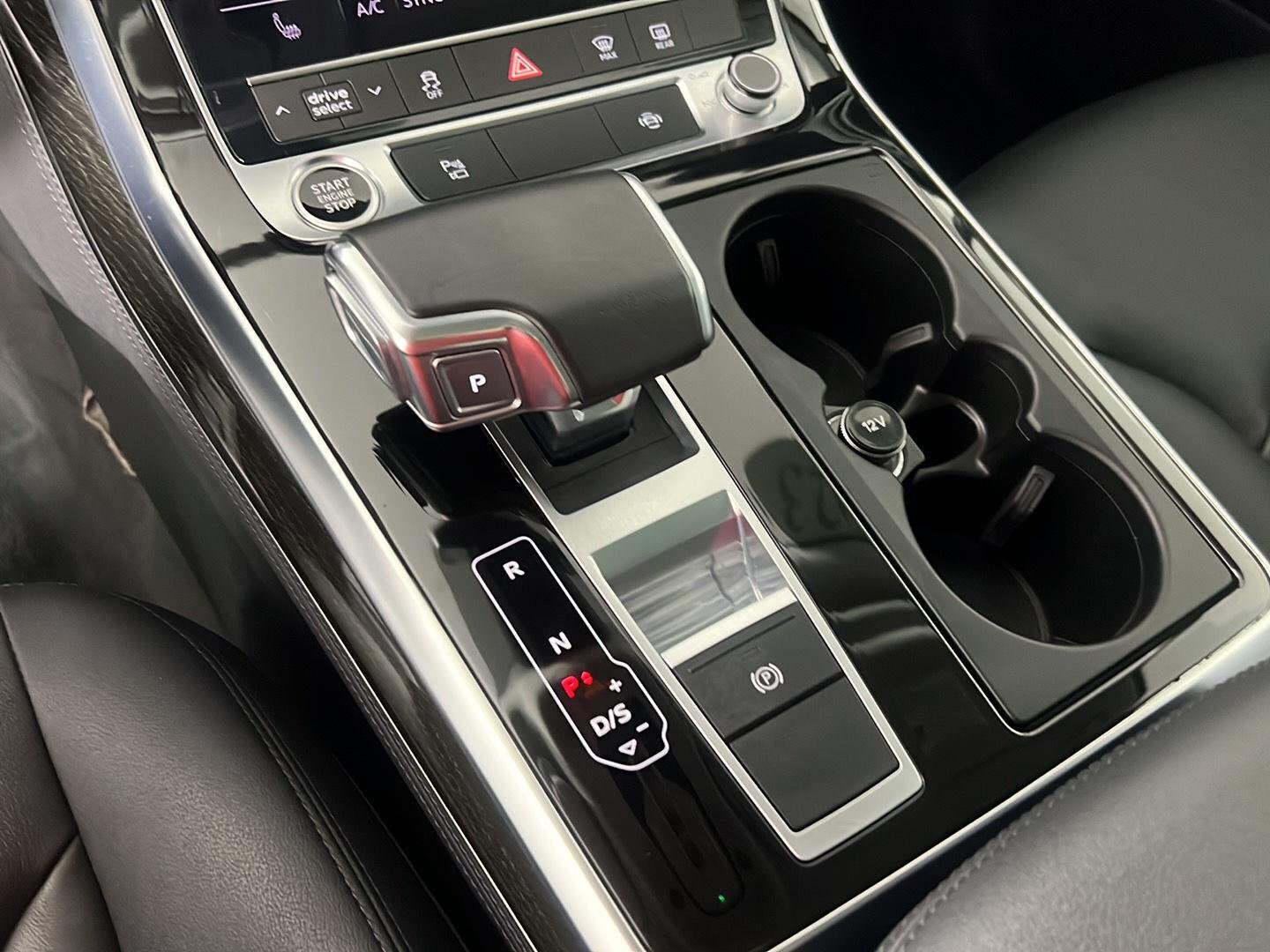 Used 2023 Navarra Blue Metallic Audi Premium Plus image 21