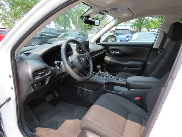 Certified Used 2023 Platinum White Pearl Honda LX image 2