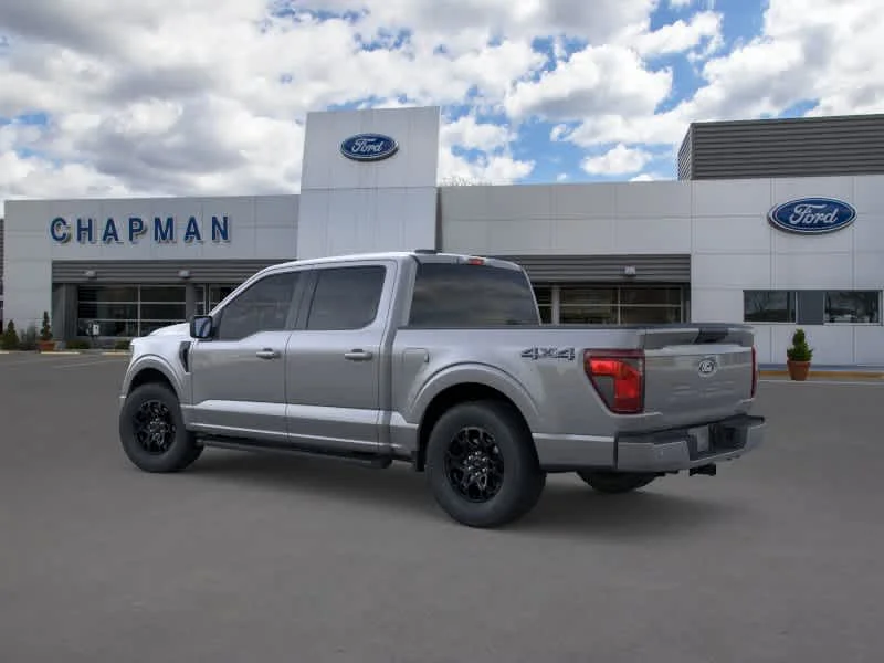 New 2026 Carbonized Gray Metallic Ford XLT image 4
