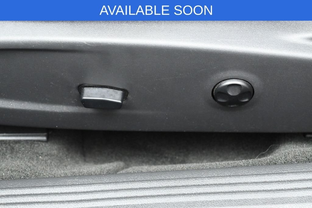 Used 2014 Red Dodge SXT image 10