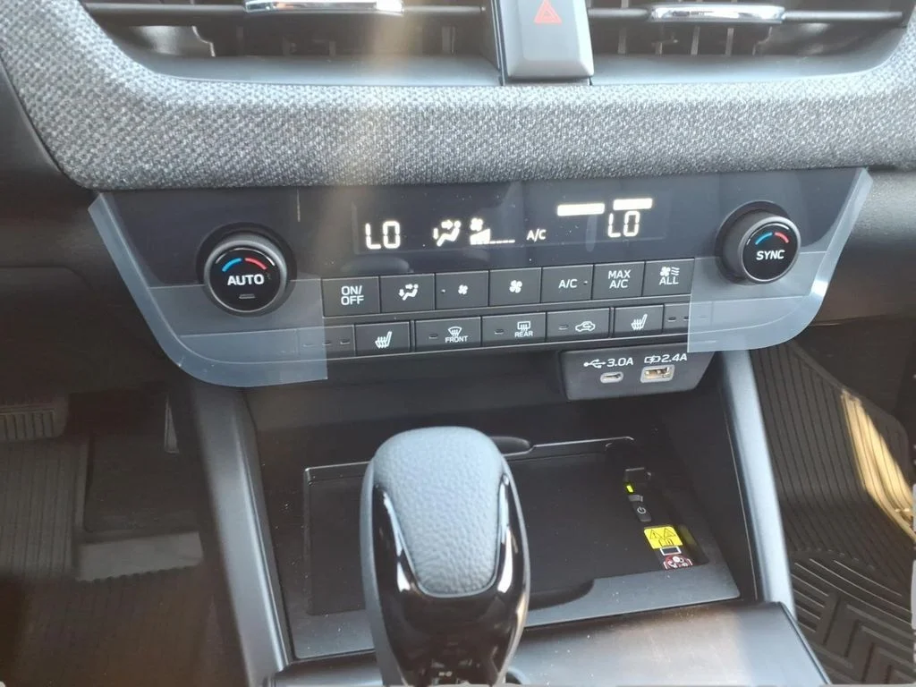 2026 Subaru Outback Limited - Photo 18