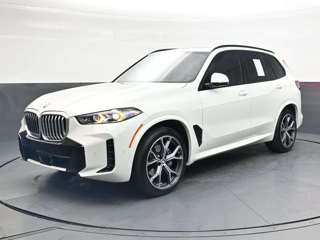 Used 2025 White BMW xDrive40i image 10