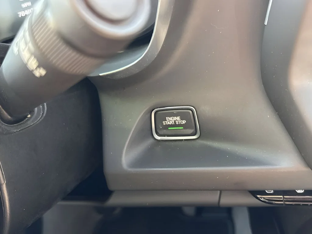 Used 2018 NIGHTFALL GRAY METALLIC Chevrolet 2LT image 18
