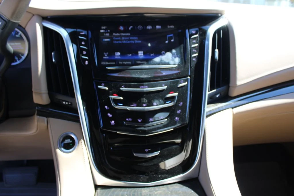 Used 2020 Black Cadillac Platinum Edition image 27