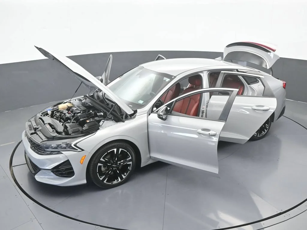 Used 2023 Wolf Gray Kia GT-Line image 62