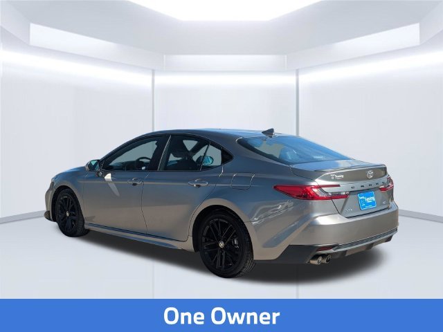 Used 2025 Gray Toyota SE image 4