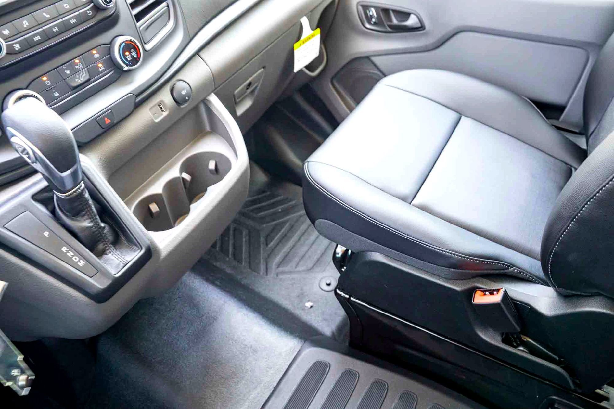 2025 Ford Transit Van Base - Photo 18