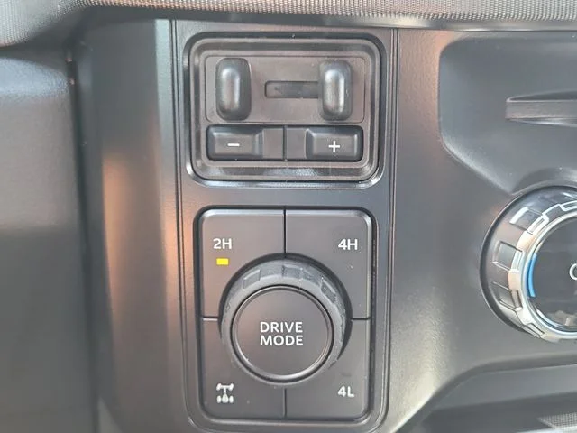 New 2026 Gray Metallic Ford Platinum image 29