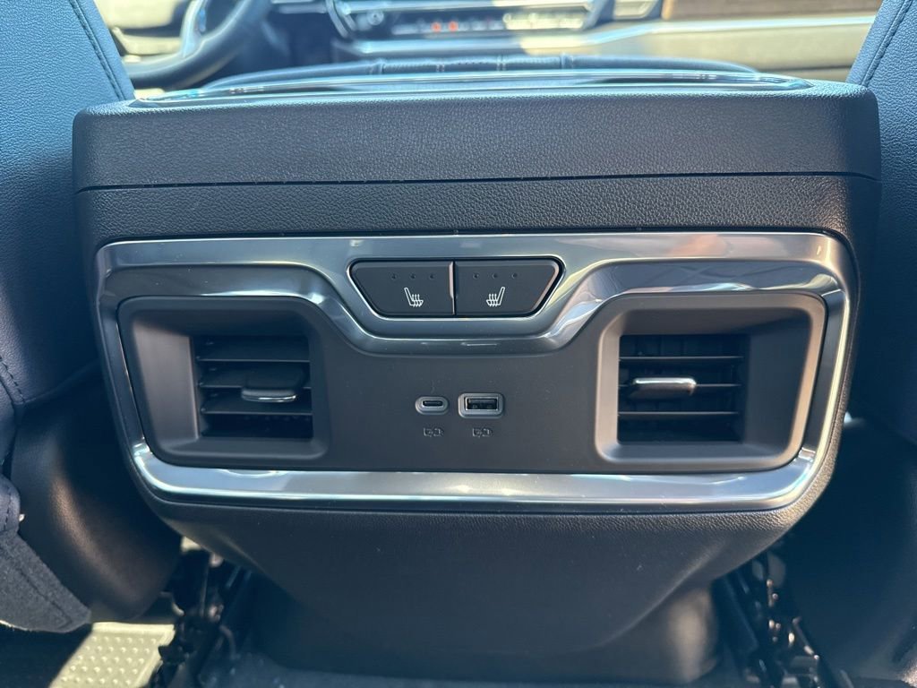 2026 Chevrolet Silverado 1500 High Country - Photo 36