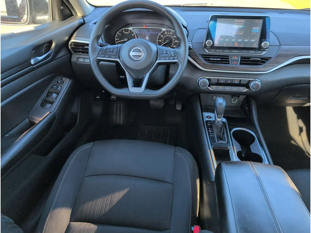 Used 2024 RED Nissan 2.5 SV Sedan image 31