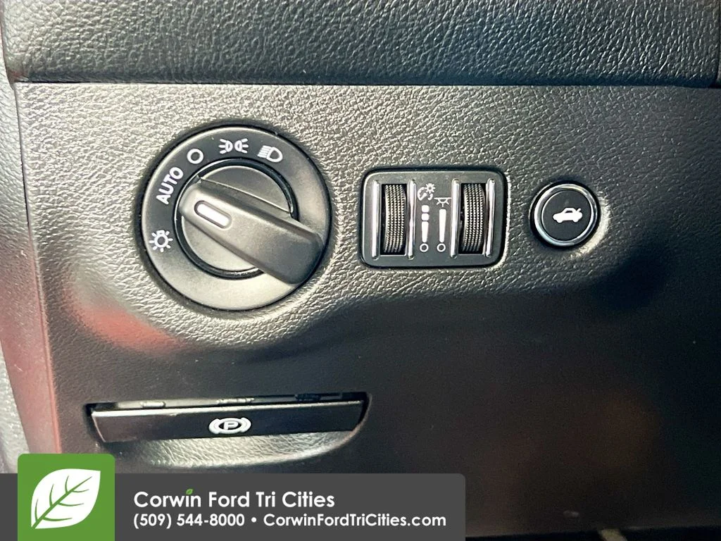 Used 2016 Go Mango! Dodge SRT Hellcat image 19