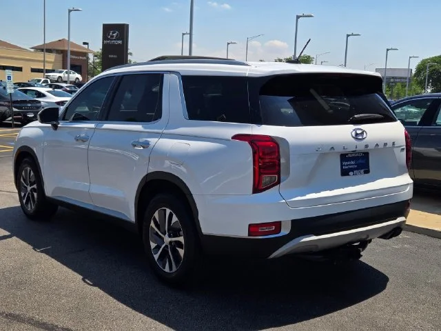Used 2022 White Hyundai SEL image 15