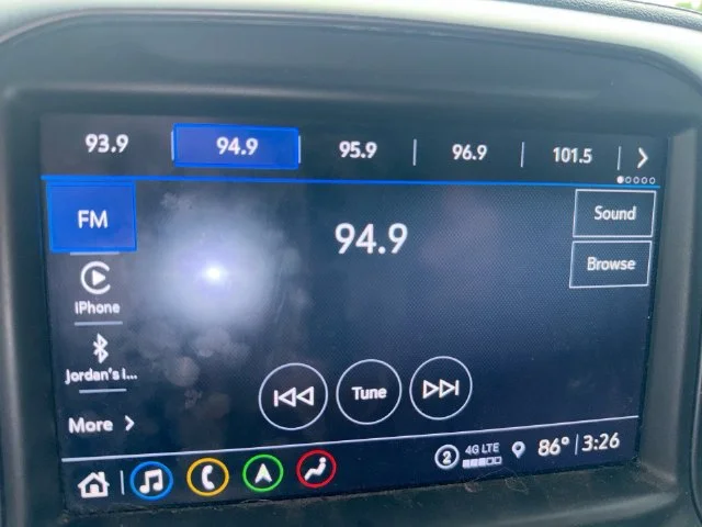 Used 2023 Red GMC AT4 image 18