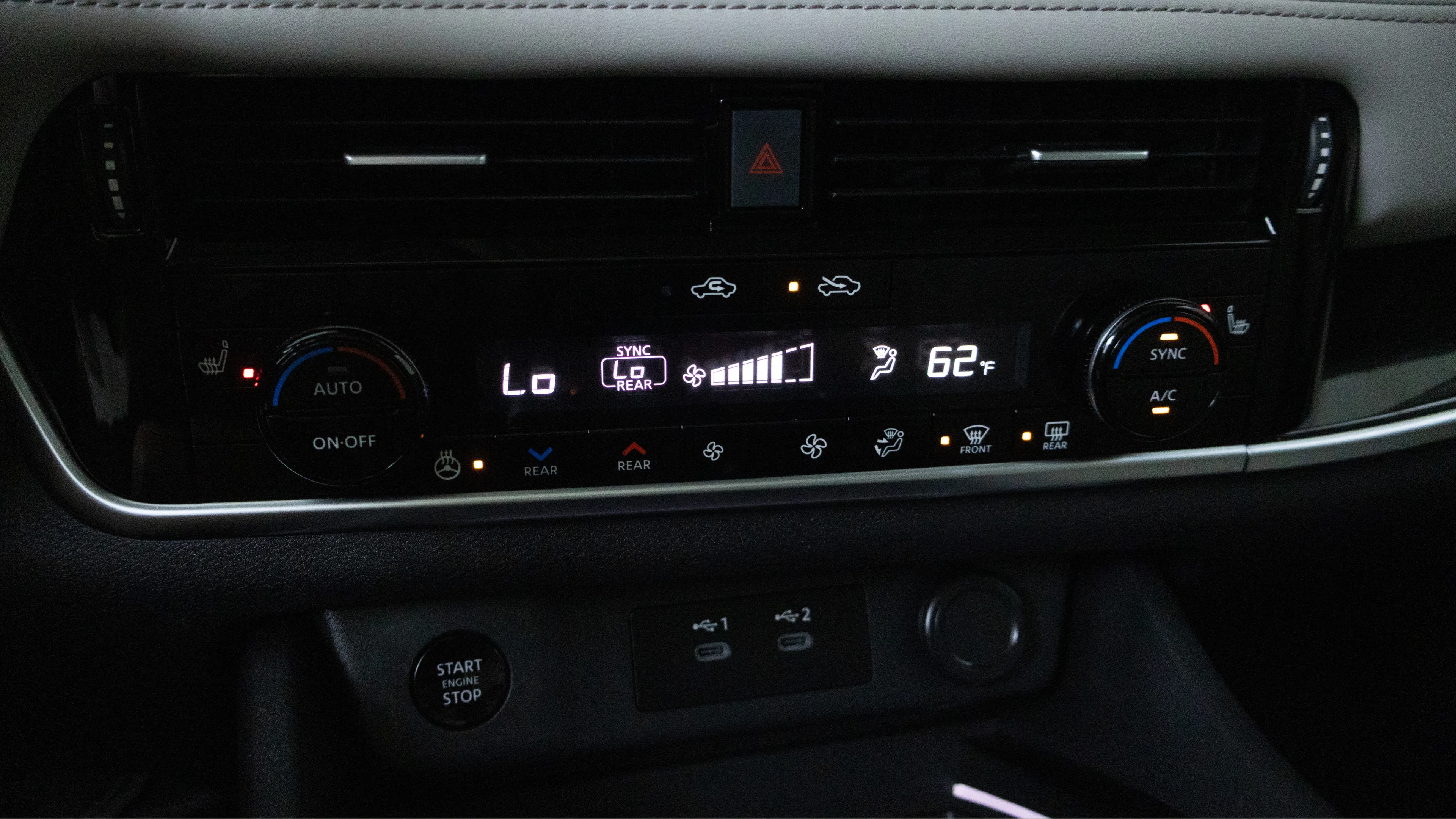 Used 2025 Scarlet Ember Tintcoat Nissan SL image 15
