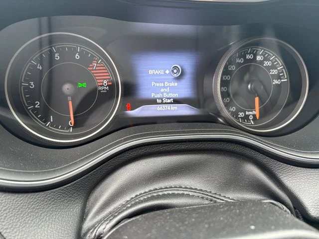 Used 2021 White Jeep Trailhawk image 3