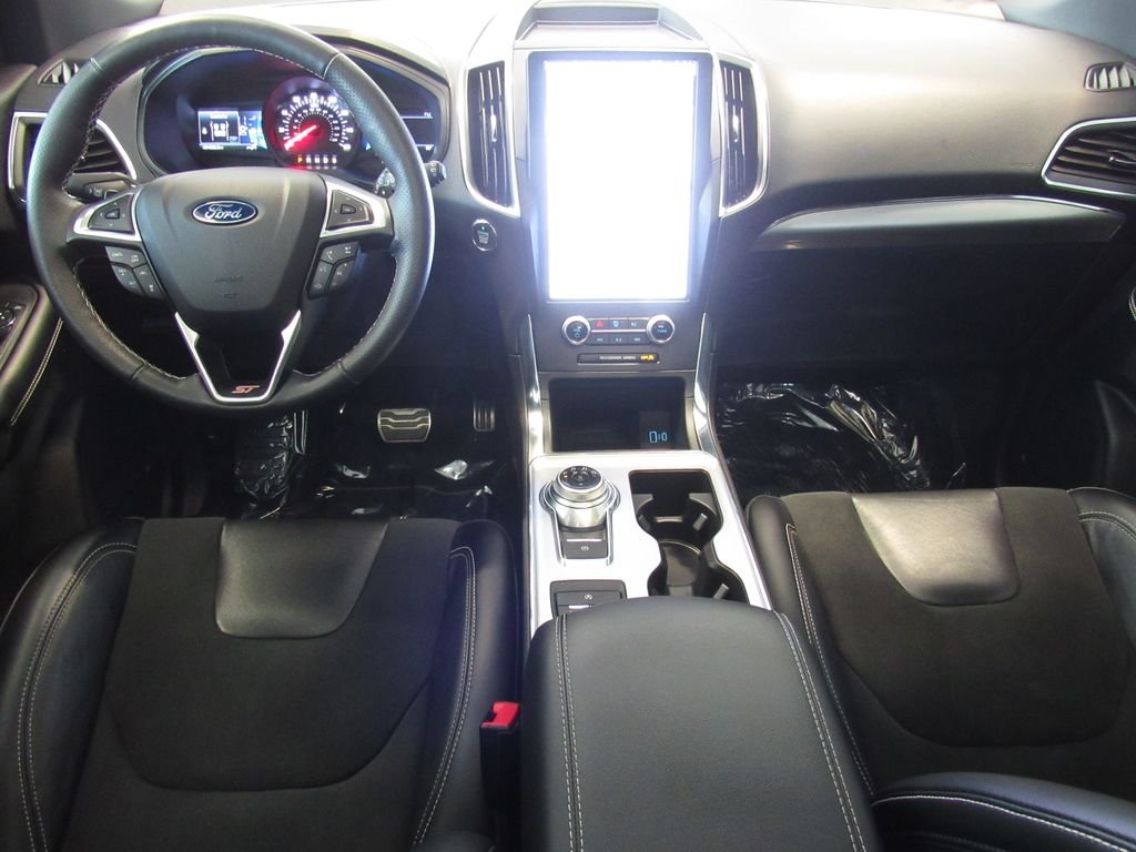 2022 Ford Edge ST - Photo 32