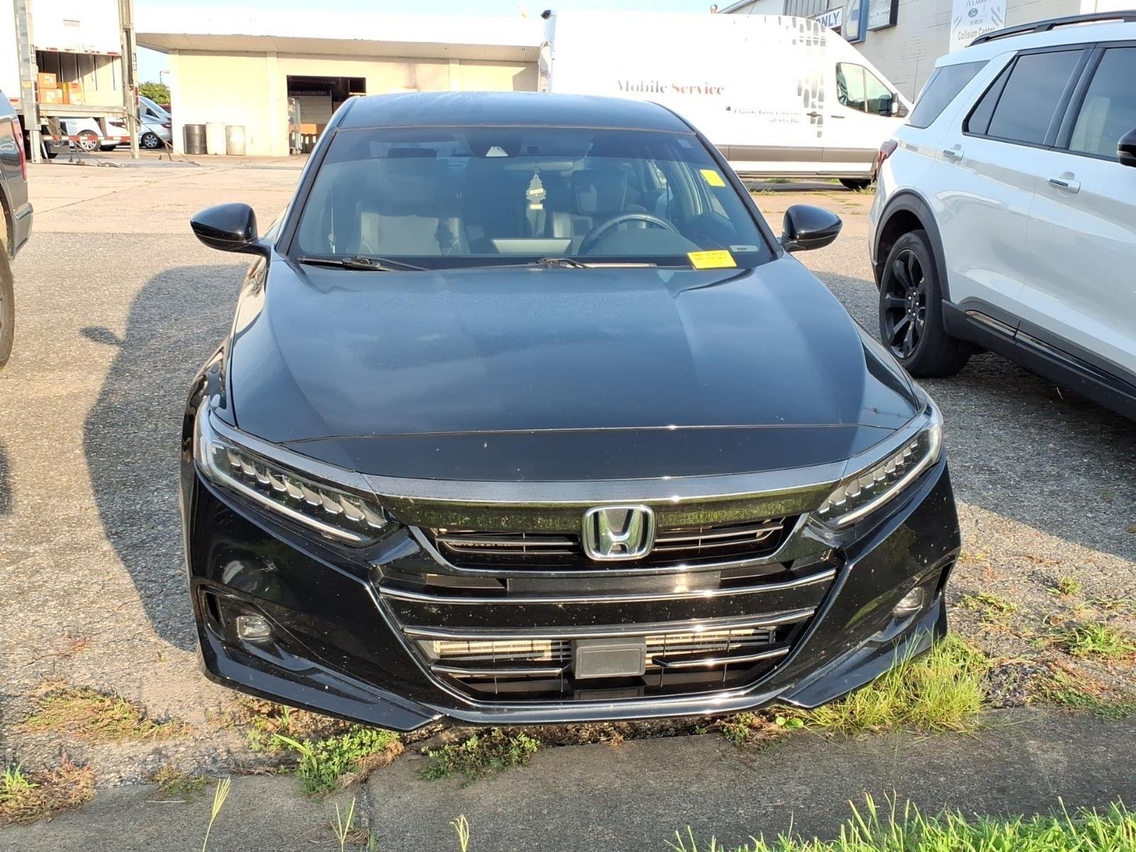 Used 2021 Crystal Black Pearl Honda Sport image 2