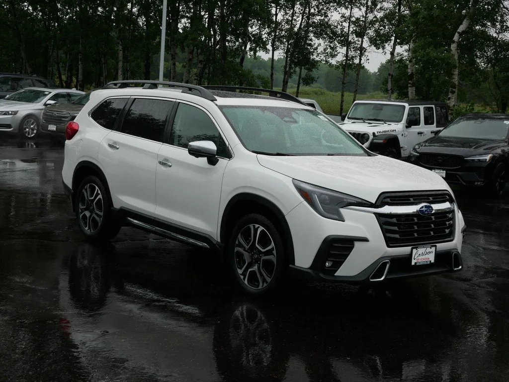 Used 2023 Subaru Ascent Touring with VIN 4S4WMAWD2P3455659 for sale in Minneapolis, Minnesota