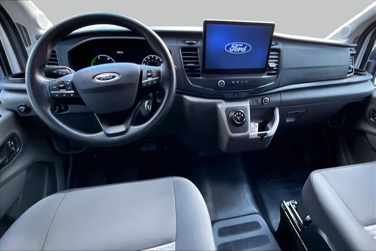 Certified Pre-Owned 2022 Ford E-Transit-350 Cargo