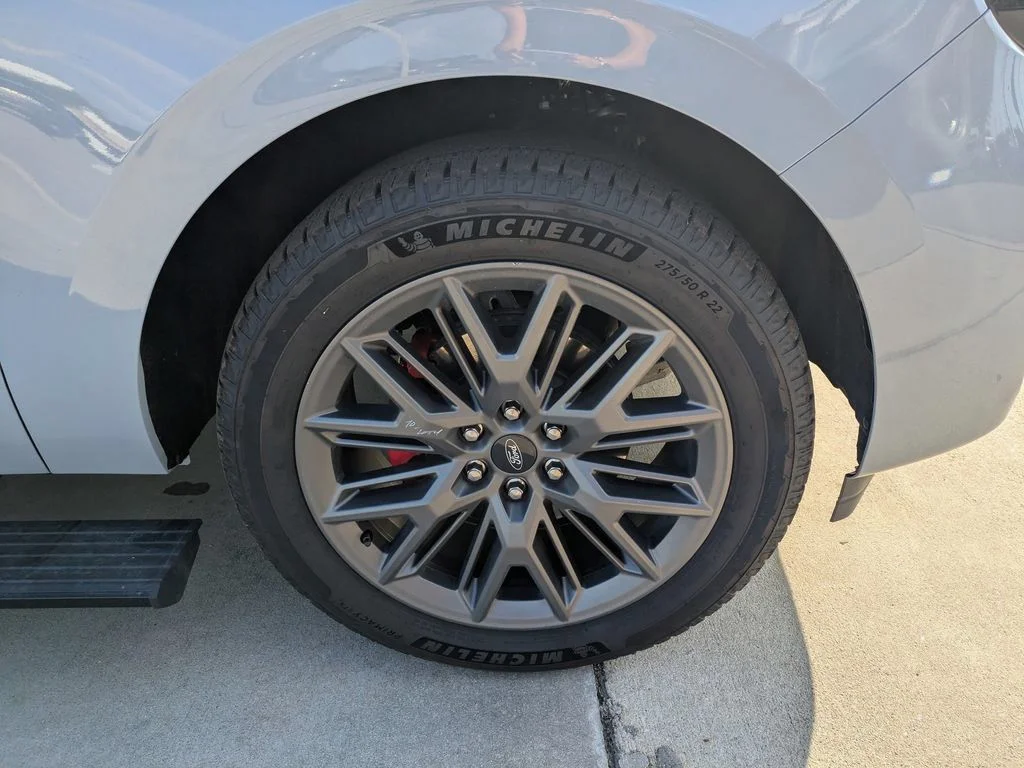 2025 Ford Expedition Platinum - Photo 10
