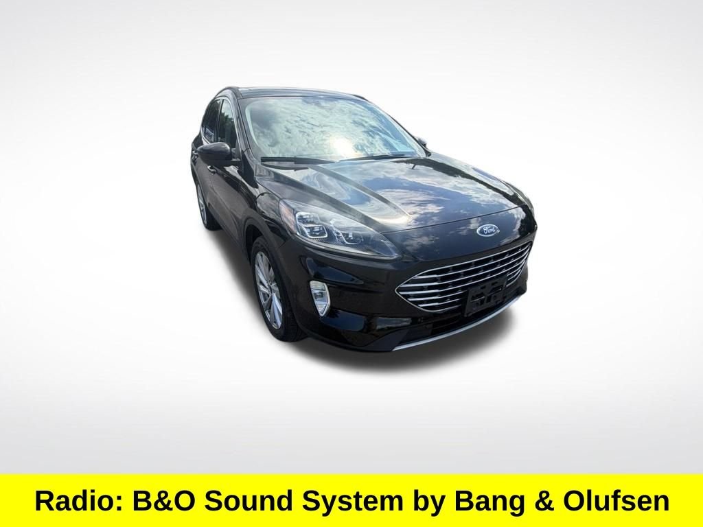 Used 2022 Black Metallic Ford Titanium image 8