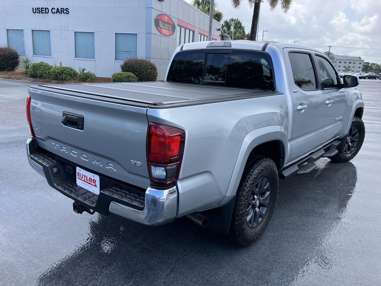 Used 2022 Silver (Celestial Silver Metallic) Toyota SR5 Double Cab image 5