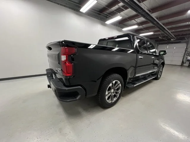 2023 Chevrolet Silverado 1500 High Country - Photo 8