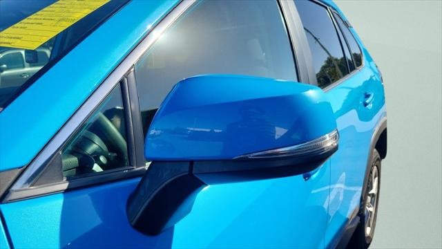 Certified Used 2021 BLUE FLAME Toyota  image 7