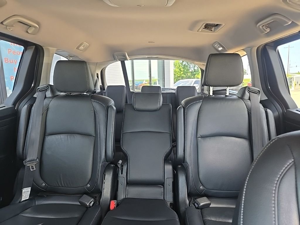 Used 2021  Honda Touring image 35