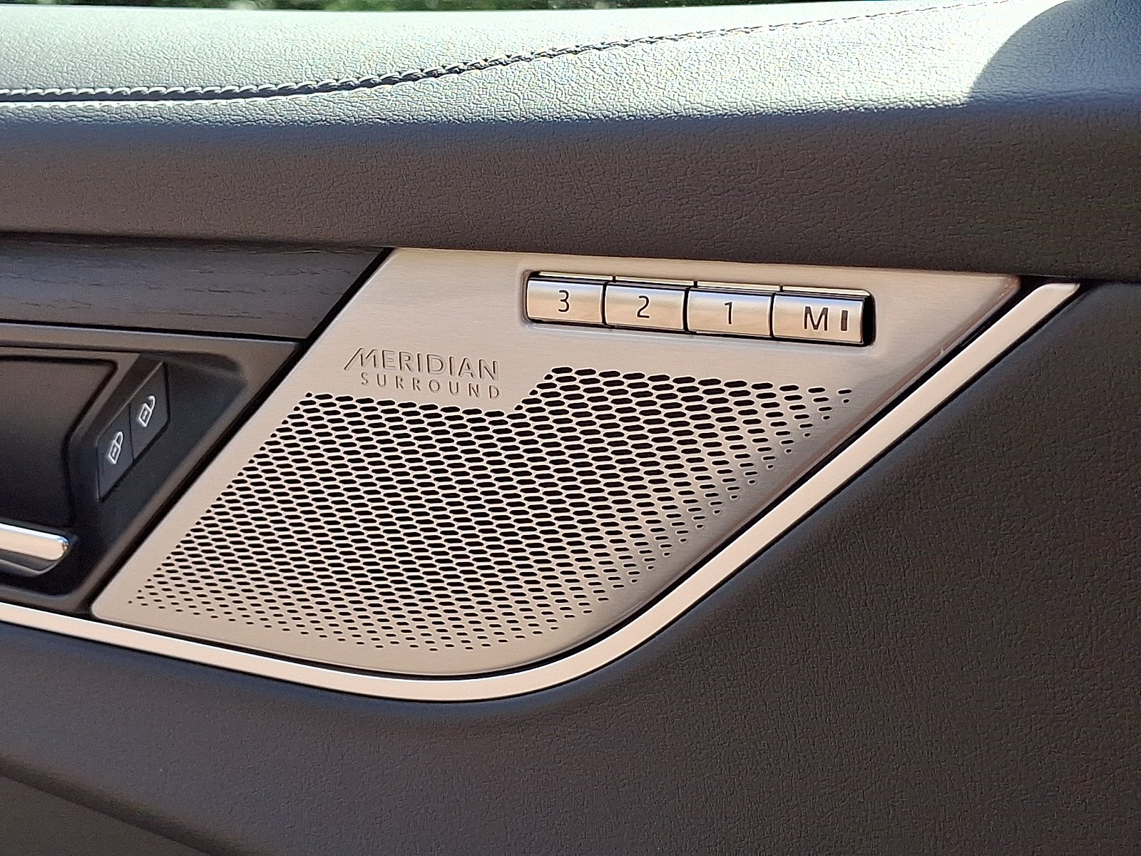 New 2026 Carpathian Grey Jaguar R-Dynamic S P400 AWD Automatic image 18