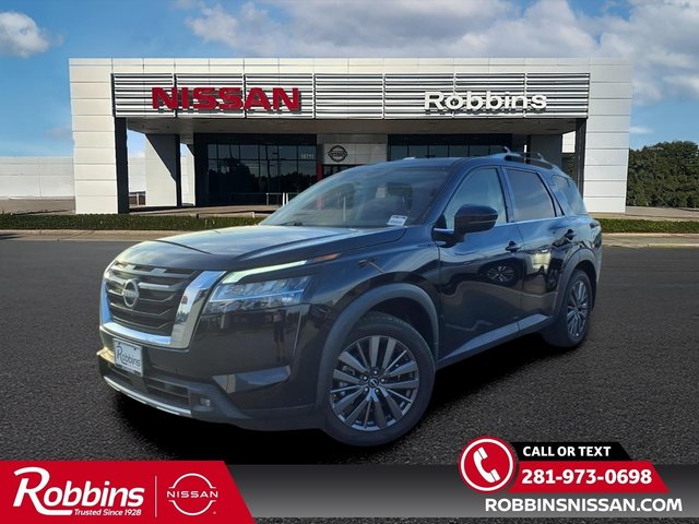 2022 Nissan Pathfinder SL