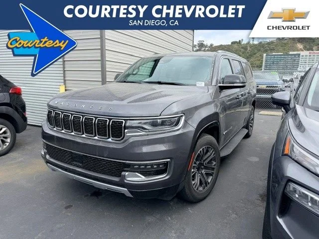 2024 Jeep Wagoneer L's photo